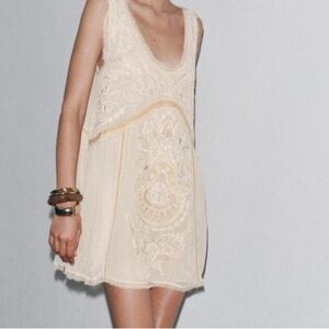Zara Cream Lace Detail dress